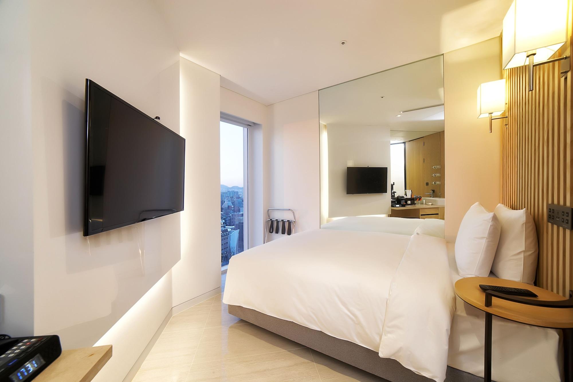 Hotel Entra Gangnam 3*